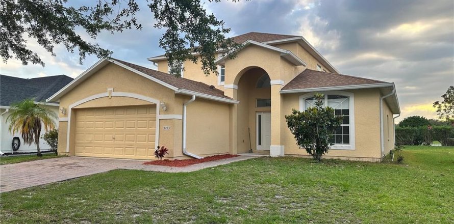 Villa ou maison à Kissimmee, Floride 4 chambres, 234.86 m2 № 1784989