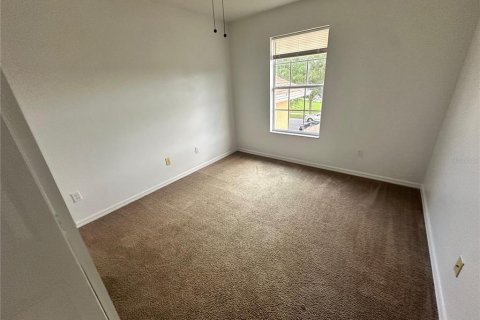 Villa ou maison à louer à Kissimmee, Floride: 4 chambres, 234.86 m2 № 1784989 - photo 11