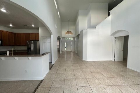 Villa ou maison à louer à Kissimmee, Floride: 4 chambres, 234.86 m2 № 1784989 - photo 2