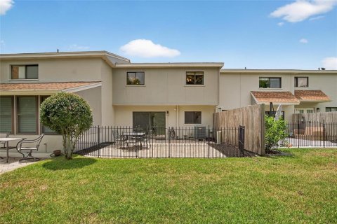 Townhouse in Lakeland, Florida 3 bedrooms, 170.94 sq.m. № 1829797 - photo 21
