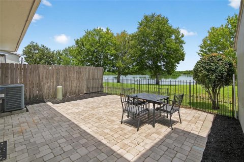 Townhouse in Lakeland, Florida 3 bedrooms, 170.94 sq.m. № 1829797 - photo 18