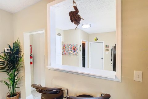 Villa ou maison à louer à Tampa, Floride: 3 chambres, 101.45 m2 № 2237761 - photo 6