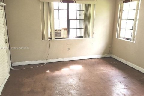 Villa ou maison à vendre à Pahokee, Floride: 5 chambres, 187.01 m2 № 1875526 - photo 20