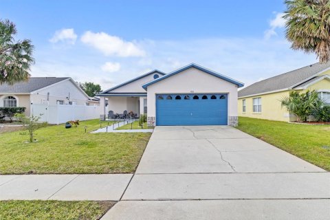 House in Kissimmee, Florida 3 bedrooms, 114.08 sq.m. № 1651099 - photo 1