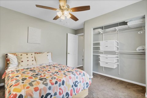 House in Kissimmee, Florida 3 bedrooms, 114.08 sq.m. № 1651099 - photo 22