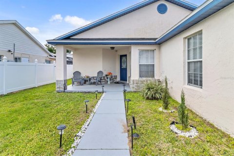 House in Kissimmee, Florida 3 bedrooms, 114.08 sq.m. № 1651099 - photo 3