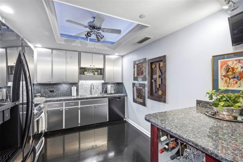 Copropriété à vendre à Saint Petersburg, Floride: 1 chambre, 125.42 m2 № 2416890 - photo 29
