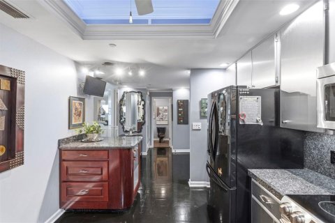 Copropriété à vendre à Saint Petersburg, Floride: 1 chambre, 125.42 m2 № 2416890 - photo 4