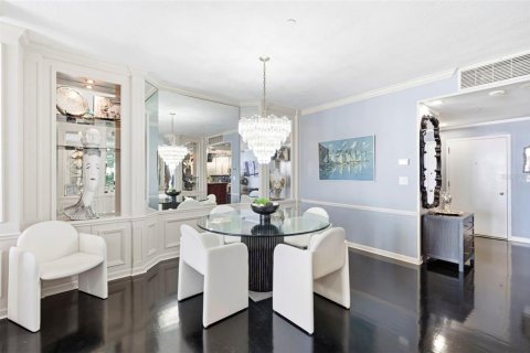 Copropriété à vendre à Saint Petersburg, Floride: 1 chambre, 125.42 m2 № 2416890 - photo 15