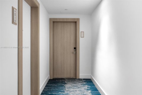 Condominio en venta en Miami, Florida, 3 dormitorios, 154.4 m2 № 1858747 - foto 21