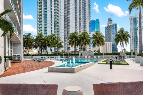 Condominio en venta en Miami, Florida, 3 dormitorios, 154.4 m2 № 1858747 - foto 13