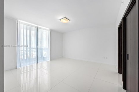 Condominio en venta en Miami, Florida, 3 dormitorios, 154.4 m2 № 1858747 - foto 29