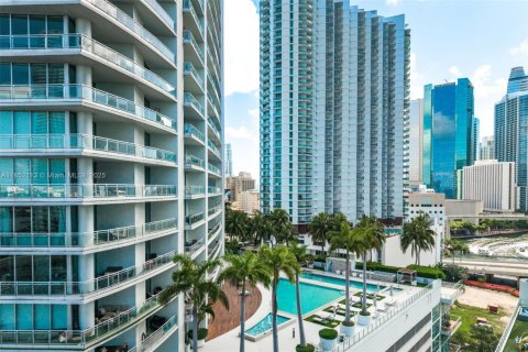 Condominio en venta en Miami, Florida, 3 dormitorios, 154.4 m2 № 1858747 - foto 9