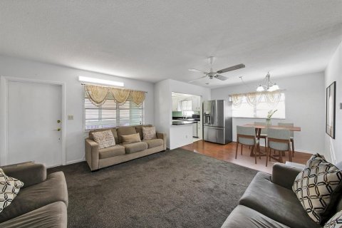 Condo in Hollywood, Florida, 2 bedrooms № 2250470