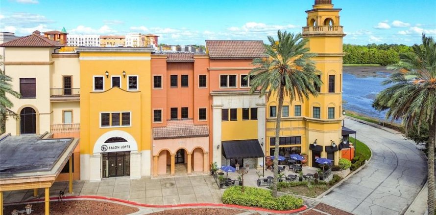 Commercial property in Orlando, Florida 536.98 sq.m. № 2225947
