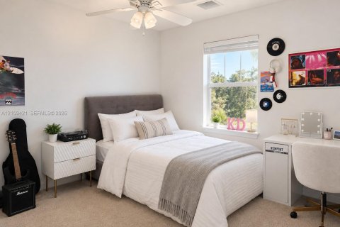 House in Jupiter, Florida 4 bedrooms, 224.92 sq.m. № 2428244 - photo 21