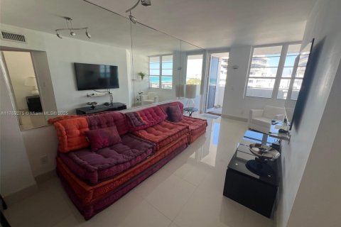 Copropriété à louer à Miami Beach, Floride: 1 chambre, 49.24 m2 № 1862324 - photo 5