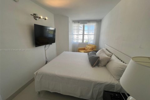 Copropriété à louer à Miami Beach, Floride: 1 chambre, 49.24 m2 № 1862324 - photo 14