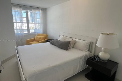 Copropriété à louer à Miami Beach, Floride: 1 chambre, 49.24 m2 № 1862324 - photo 15