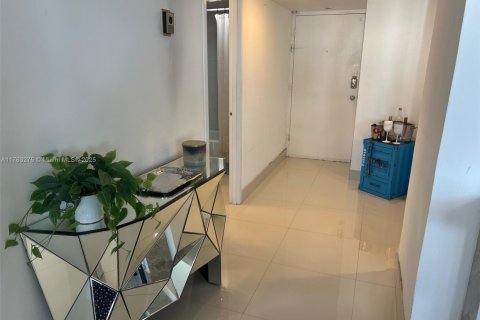 Copropriété à louer à Miami Beach, Floride: 1 chambre, 49.24 m2 № 1862324 - photo 19