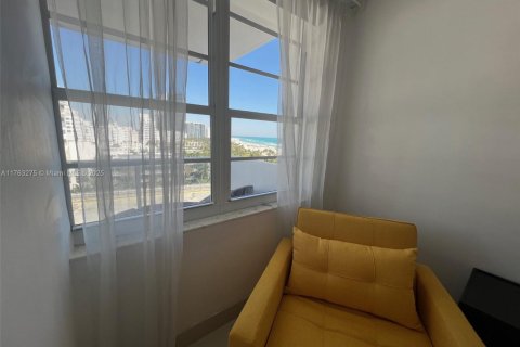 Copropriété à louer à Miami Beach, Floride: 1 chambre, 49.24 m2 № 1862324 - photo 16
