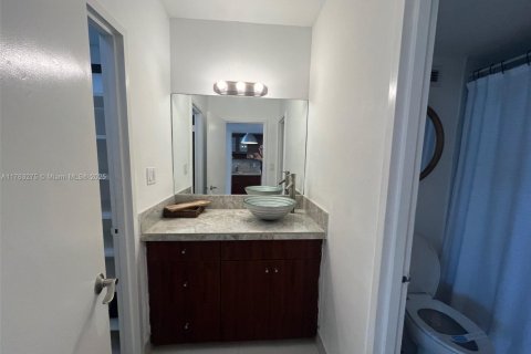 Copropriété à louer à Miami Beach, Floride: 1 chambre, 49.24 m2 № 1862324 - photo 22