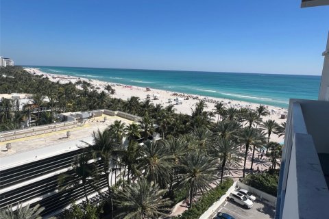 Copropriété à louer à Miami Beach, Floride: 1 chambre, 49.24 m2 № 1862324 - photo 3