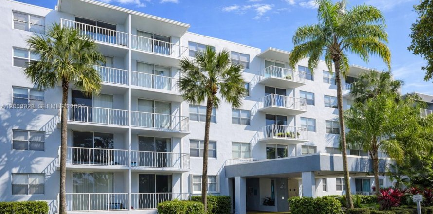 Condominio en West Palm Beach, Florida, 1 dormitorio  № 2072506