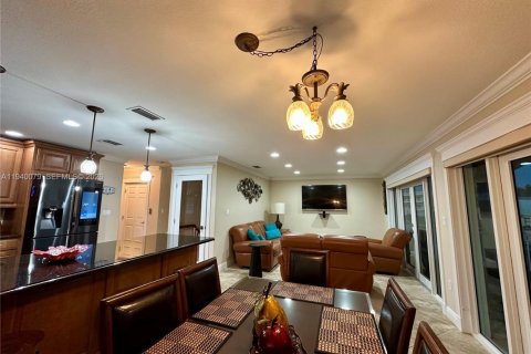 Casa en alquiler en Key Largo, Florida, 4 dormitorios, 225.94 m2 № 2059993 - foto 10