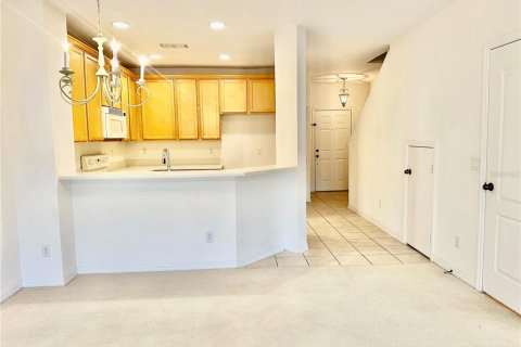 Condo in Orlando, Florida, 3 bedrooms  № 1887123 - photo 7