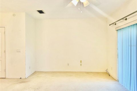 Condo in Orlando, Florida, 3 bedrooms  № 1887123 - photo 12