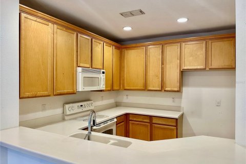 Condo in Orlando, Florida, 3 bedrooms  № 1887123 - photo 4