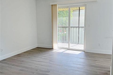 Copropriété à louer à Orlando, Floride: 2 chambres, 84.08 m2 № 2156582 - photo 3