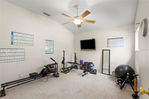 Casa en venta en Tampa, Florida, 4 dormitorios, 227.61 m2 № 2433148 - foto 19