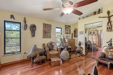 House in Sarasota, Florida 2 bedrooms, 150.87 sq.m. № 1574270 - photo 21
