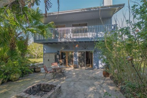 House in Sarasota, Florida 2 bedrooms, 150.87 sq.m. № 1574270 - photo 1