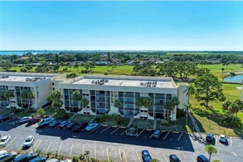 Copropriété à louer à Bradenton, Floride: 2 chambres, 109.44 m2 № 2217577 - photo 3