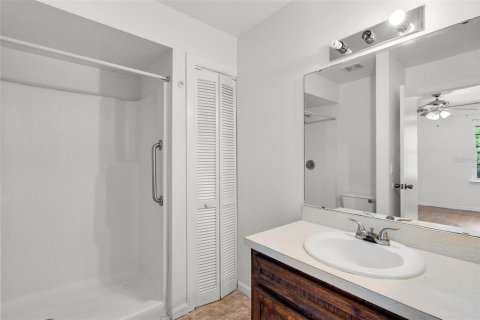 Townhouse in Casselberry, Florida 2 bedrooms, 108.32 sq.m. № 1912758 - photo 21