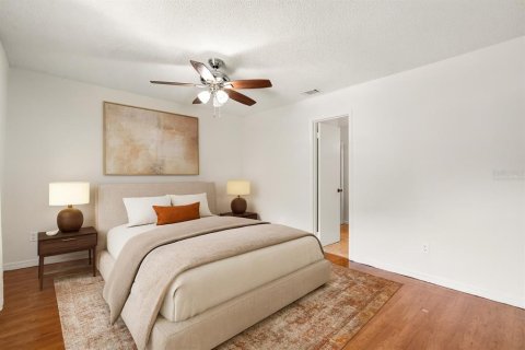 Townhouse in Casselberry, Florida 2 bedrooms, 108.32 sq.m. № 1912758 - photo 16