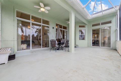 Villa ou maison à vendre à Port St. Lucie, Floride: 4 chambres, 233.28 m2 № 1947238 - photo 26
