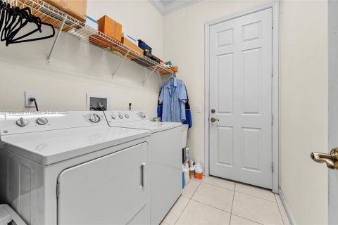 Villa ou maison à vendre à Port St. Lucie, Floride: 4 chambres, 233.28 m2 № 1947238 - photo 27