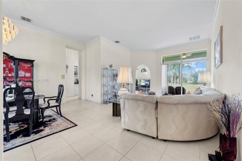 Villa ou maison à vendre à Port St. Lucie, Floride: 4 chambres, 233.28 m2 № 1947238 - photo 9
