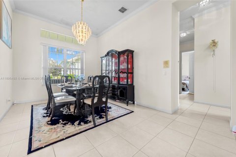 Villa ou maison à vendre à Port St. Lucie, Floride: 4 chambres, 233.28 m2 № 1947238 - photo 14