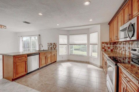 Villa ou maison à louer à Boca Raton, Floride: 4 chambres, 179.02 m2 № 2147365 - photo 3