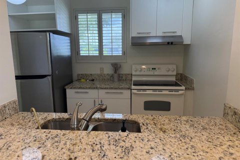 Townhouse in Palm Beach Gardens, Florida 2 bedrooms, 105.44 sq.m. № 2087049 - photo 7