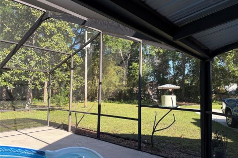 House in Bronson, Florida 5 bedrooms, 297.66 sq.m. № 1642977 - photo 17
