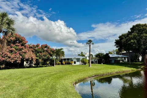 Villa ou maison à vendre à Okeechobee, Floride: 2 chambres, 76.64 m2 № 2082208 - photo 3