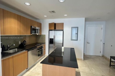 Condominio en venta en Miami, Florida, 1 dormitorio, 67.91 m2 № 2013674 - foto 5