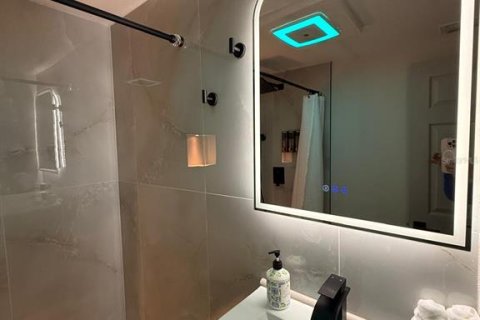 Villa ou maison à louer à Saint Petersburg, Floride: 3 chambres, 81.2 m2 № 1912455 - photo 10