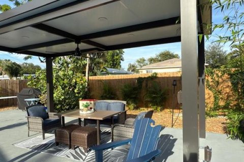 Villa ou maison à louer à Saint Petersburg, Floride: 3 chambres, 81.2 m2 № 1912455 - photo 3